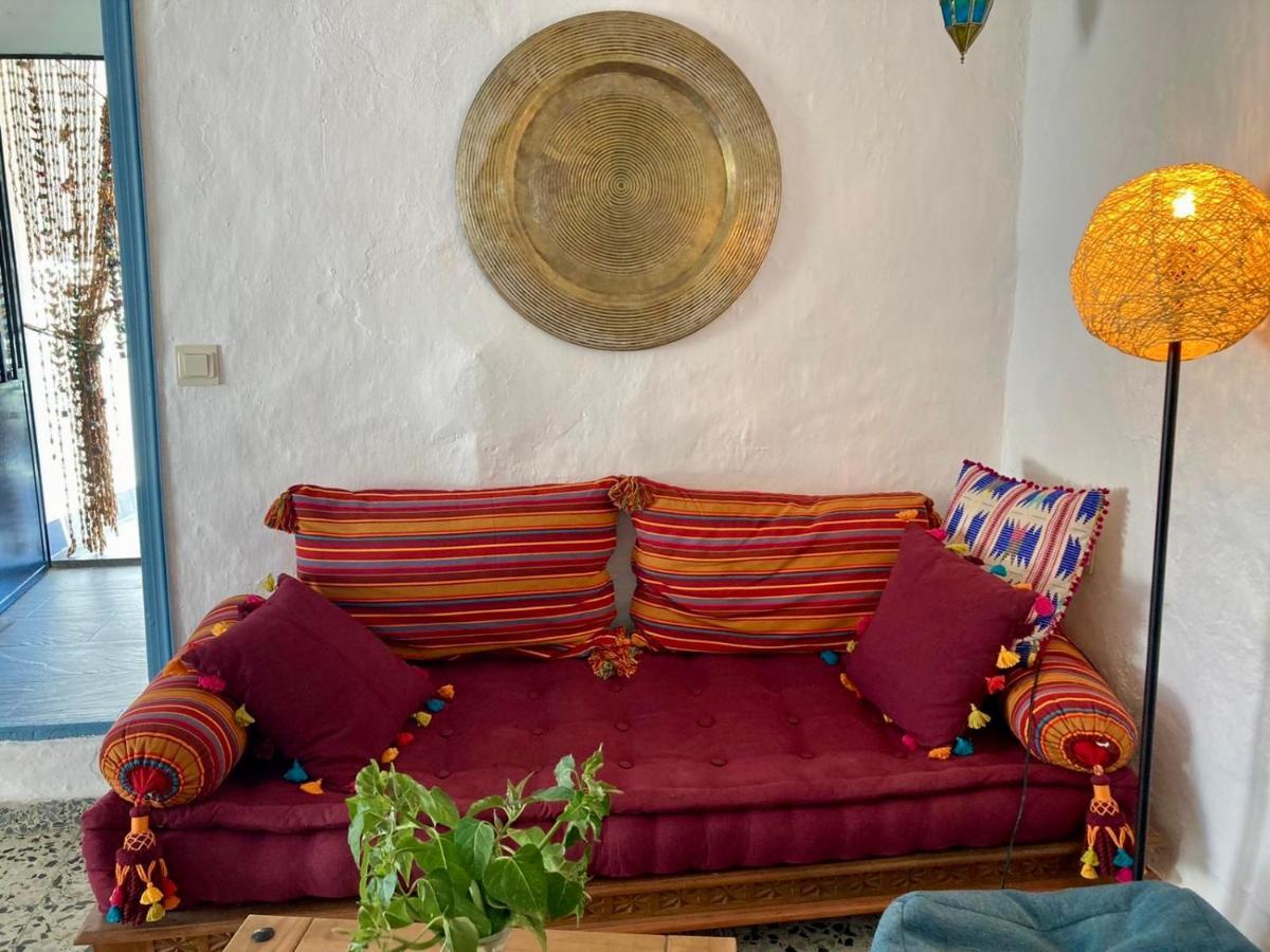 Casa Amigos Sorvilan - La Almendra Esterno foto