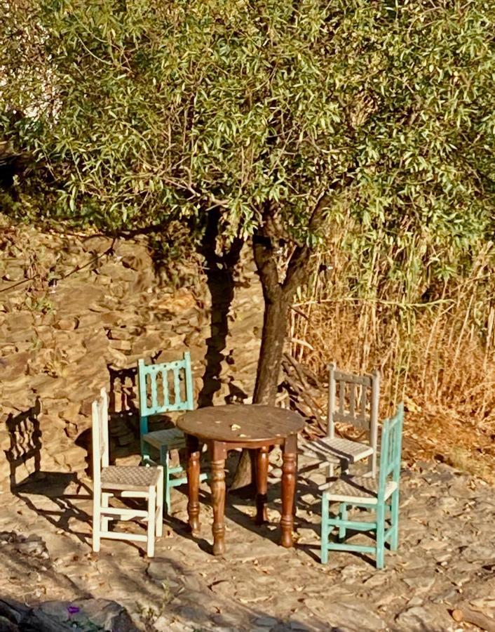 Casa Amigos Sorvilan - La Almendra Esterno foto
