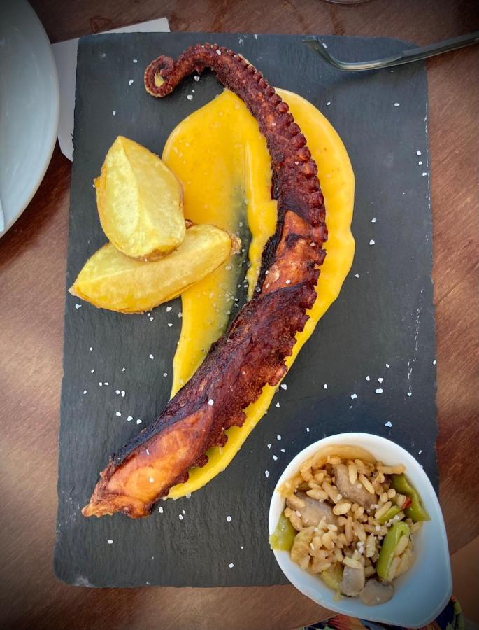 Casa Amigos Sorvilan - La Almendra Esterno foto