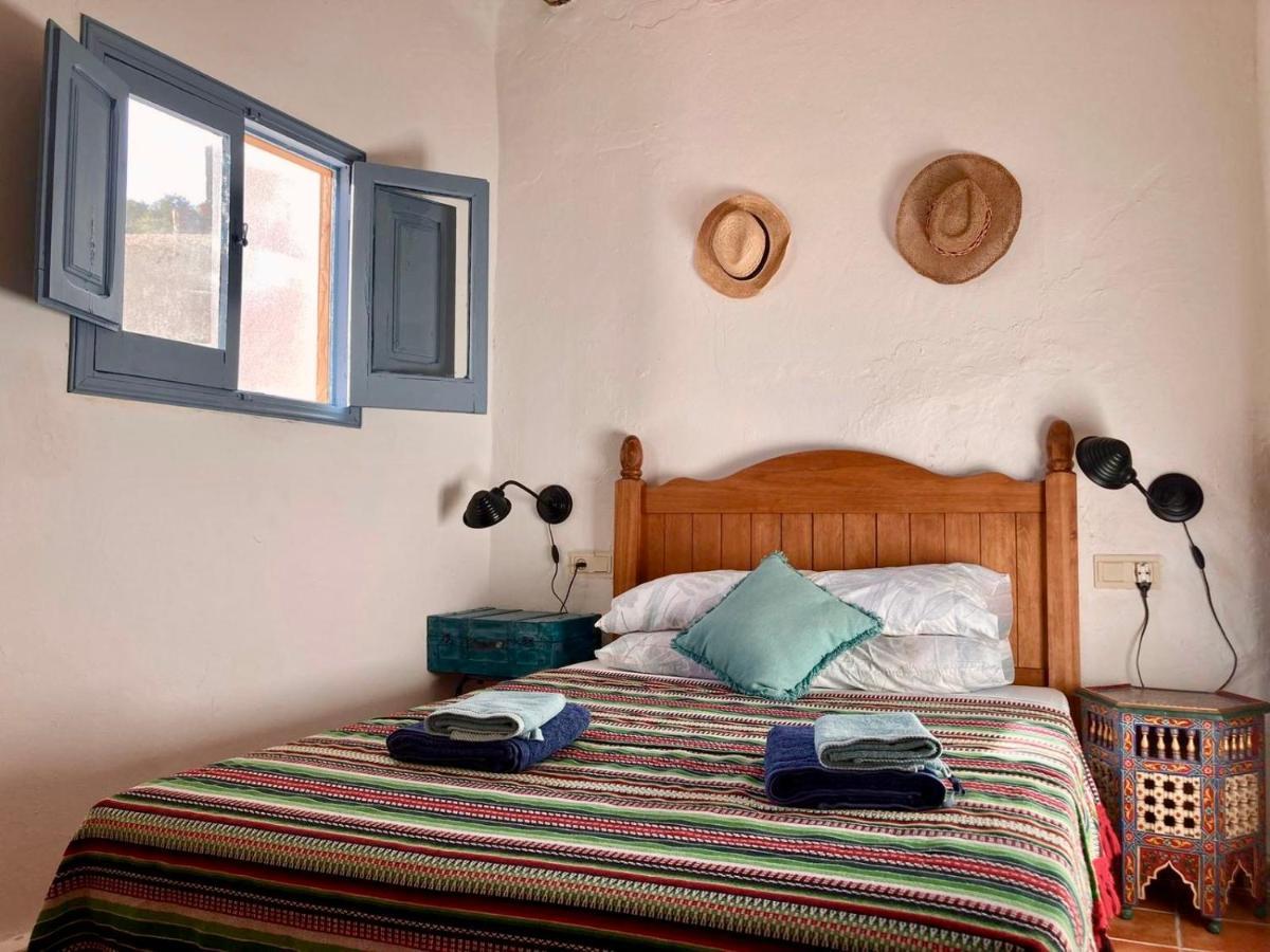 Casa Amigos Sorvilan - La Almendra Esterno foto
